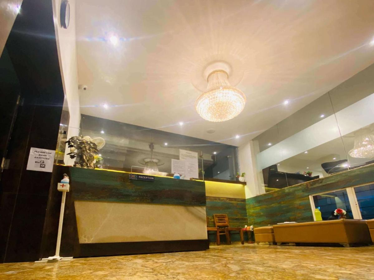 Hotel Signature Planet Indore Dış mekan fotoğraf