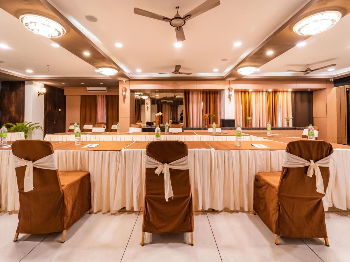 Hotel Signature Planet Indore Dış mekan fotoğraf