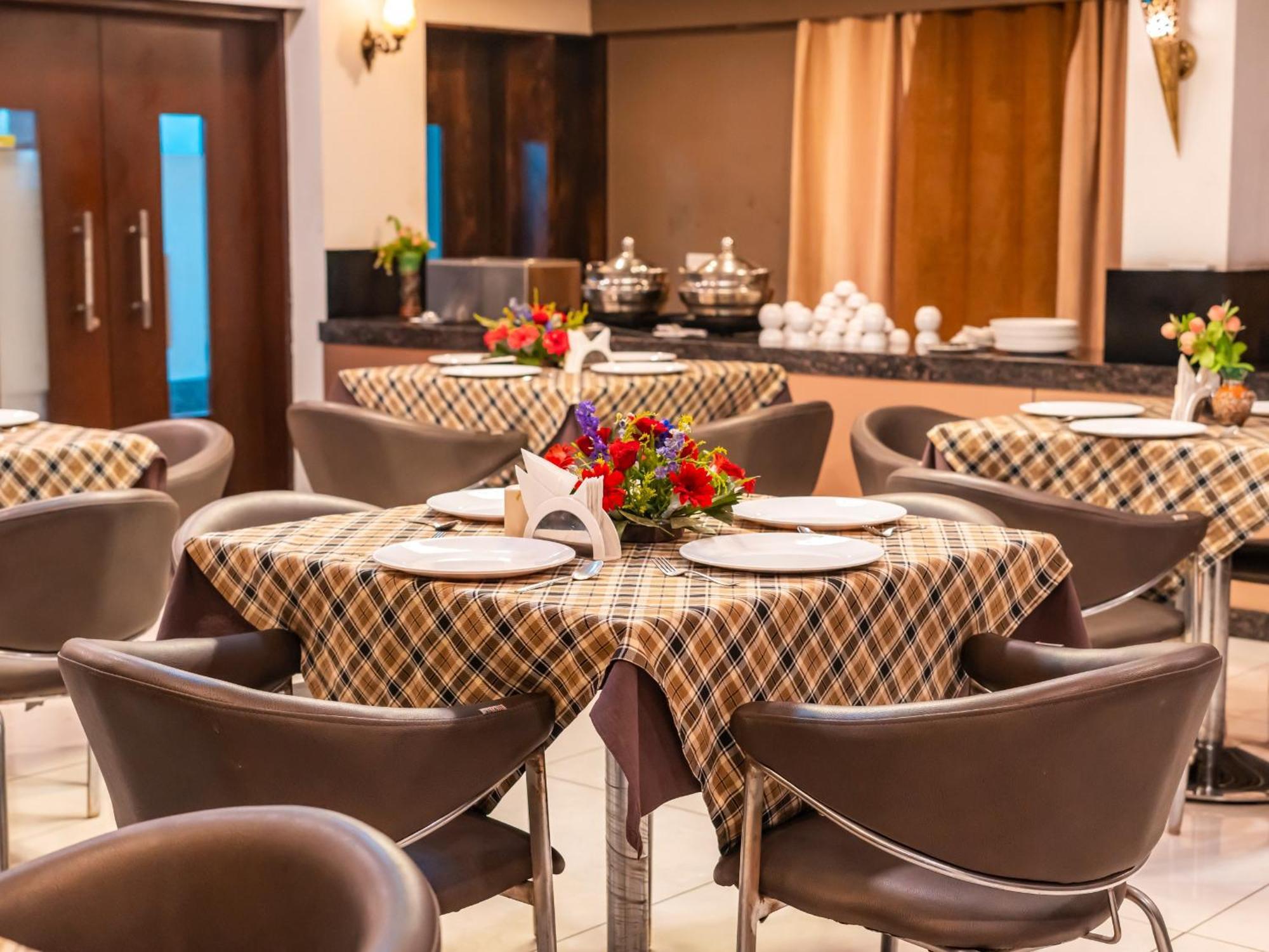 Hotel Signature Planet Indore Dış mekan fotoğraf